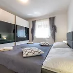 別荘 Kiko, A Private Oasis In Labin *