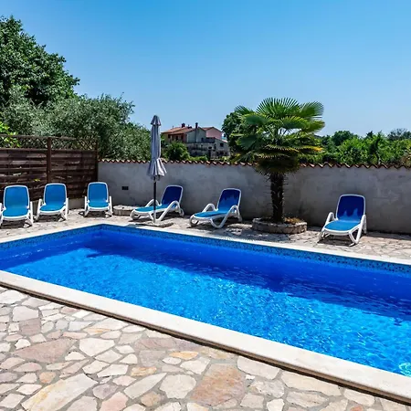 בית נופש Kiko, A Private Oasis In Labin