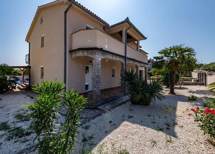 Semesterbostad Kiko, A Private Oasis In Labin Vinež