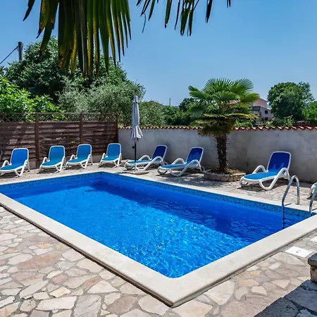 Kiko, A Private Oasis In Labin * Vinež